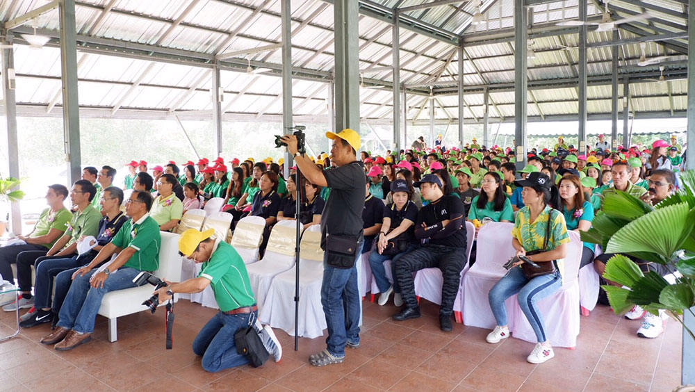 growing-green-together-02 growing-green-together-02